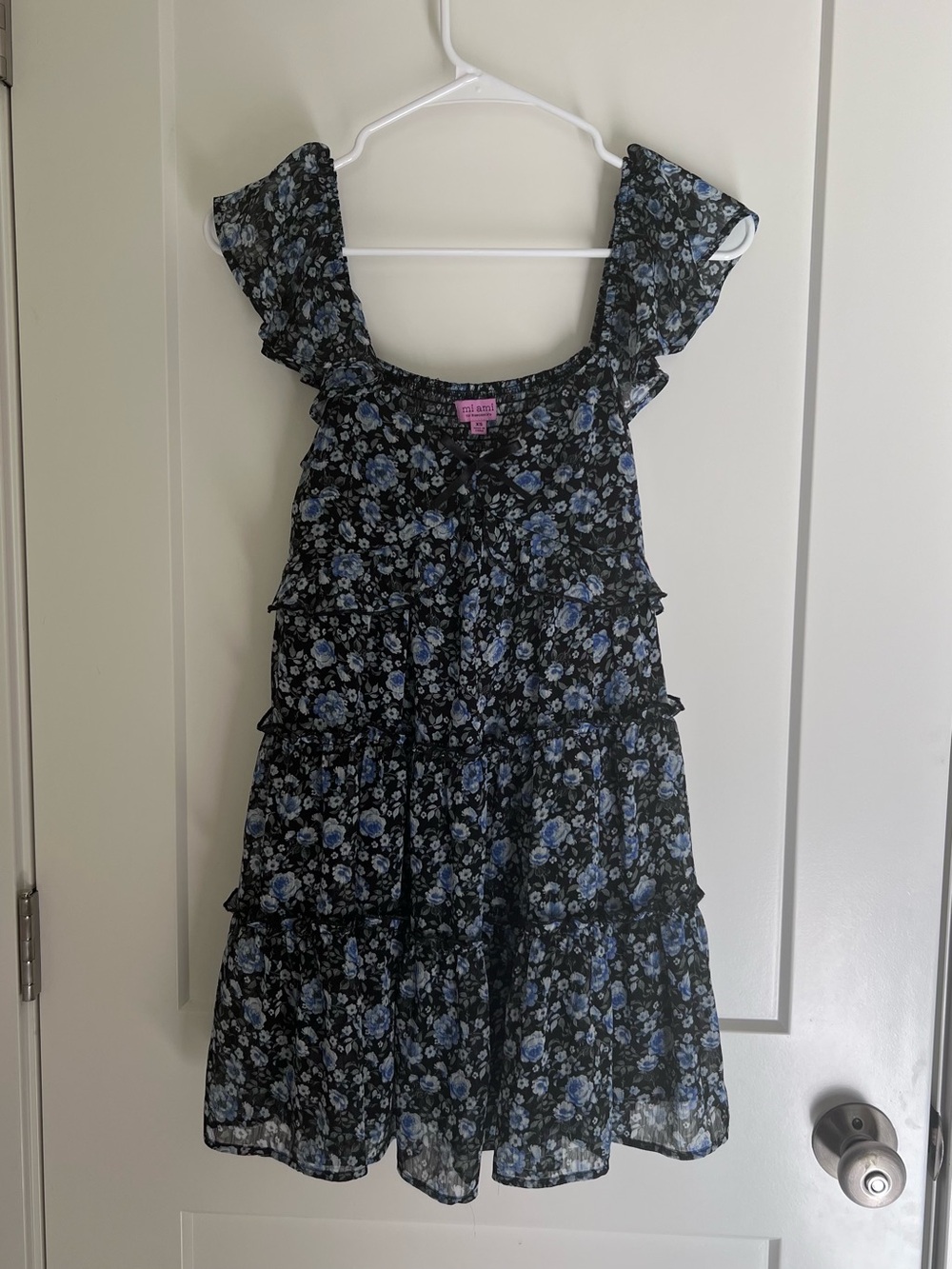 Women’s Black Floral Ruffle Tiered Dress